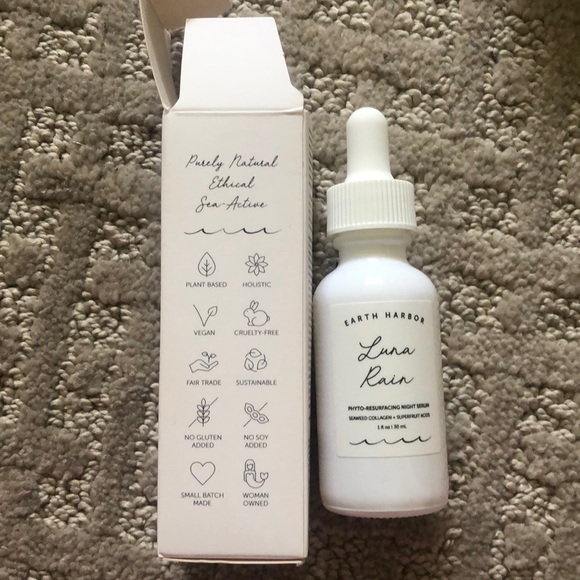Earth Harbor Luna Rain Phyto-Resurfacing Night Serum note colour all over box - Picture 3 of 9